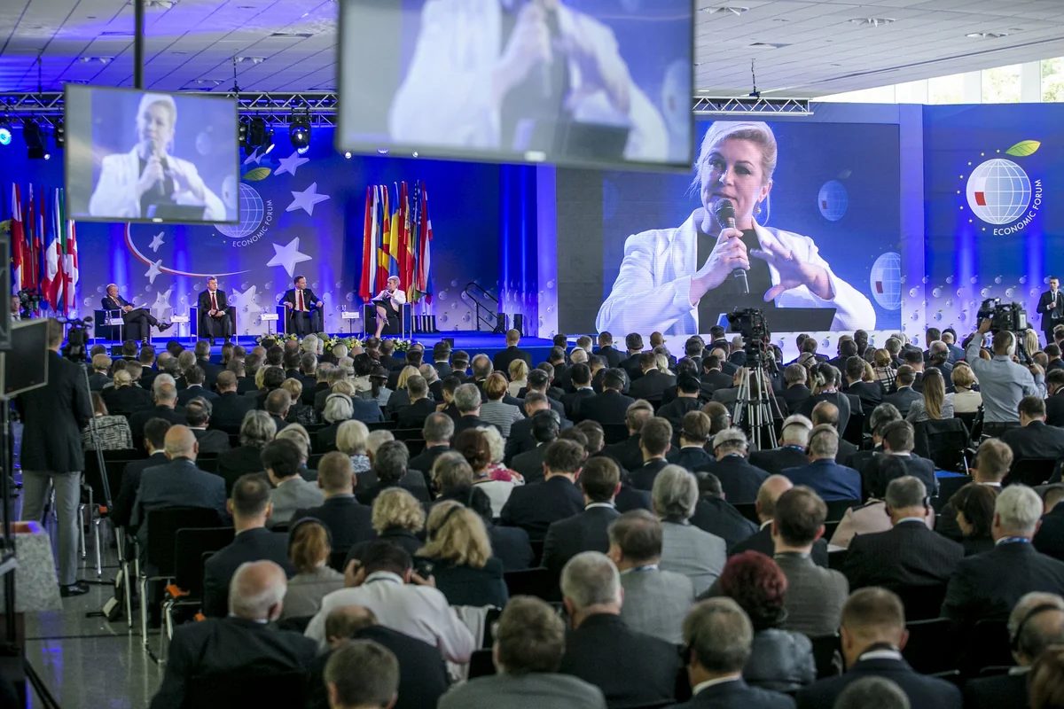 Obraz do artykułu: Samorządowcy z całej Europy spotkają się w Karpaczu. Forum Regionów wraca z ważnymi debatami o przyszłości miast i gmin