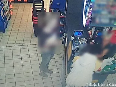 Portfel pozostawiony przy kasie. Kobieta wykorzystała nieuwagę klientki i zabrała pieniądze - Bieżące informacje Policja Dolnośląska
