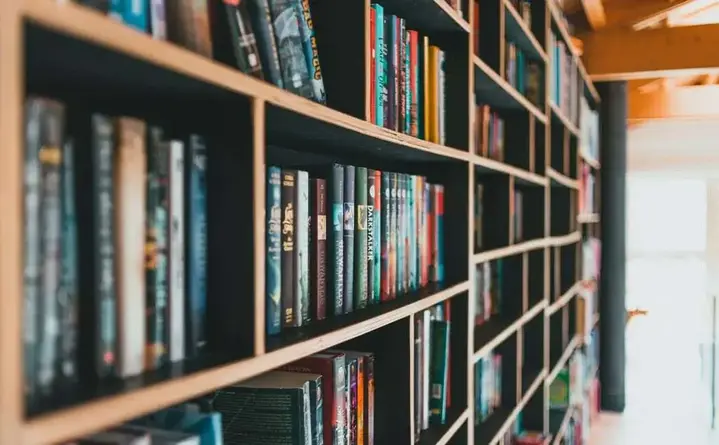 Cieplice mityczne - Grzywacz i Sharan łączą słowo i obraz nad Karkonoszami