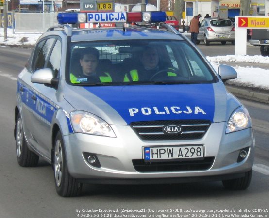 Policja Jelenia Góra: Jutro „Niechronieni uczestnicy ruchu drogowego” z wykorzystaniem policyjnego drona