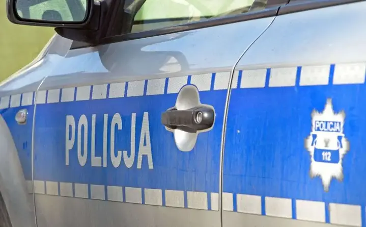 Oszustwo na pracownika banku i policjanta. Ofiara z powiatu karkonoskiego straciła 15 tys.