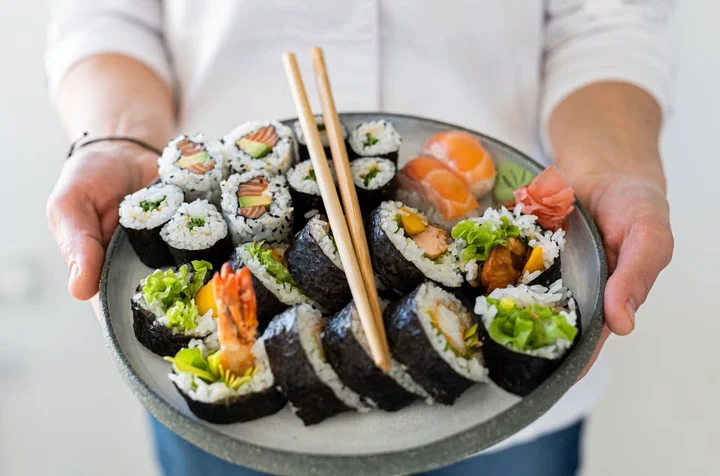 Grafika promocyjna wydarzenia Warsztaty kulinarne dla nastolatków – sushi (kuchnia japońska)