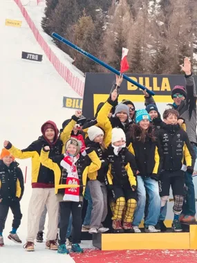 Skivegas Stanek Race Academy z siódmym triumfem i mocnym debiutem w Zampa Cup