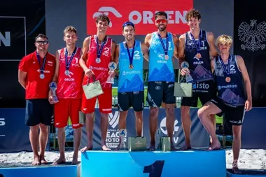 Polacy stanęli na podium. W Karpaczu zabrakło tylko złota