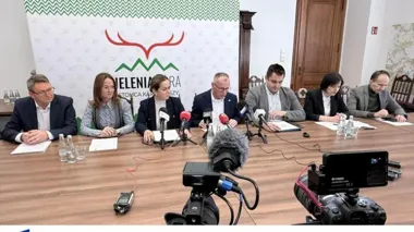 Ponad 95 mln zł dla aglomeracji. Zmiany obejmą autobusy, rowery i ruch