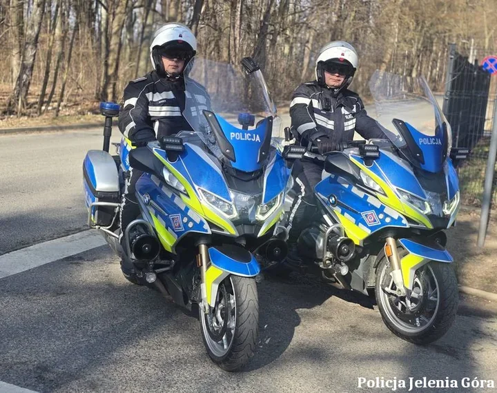 Motocykle wracają na drogi. Policja ostrzega przed prędkością i żwirem