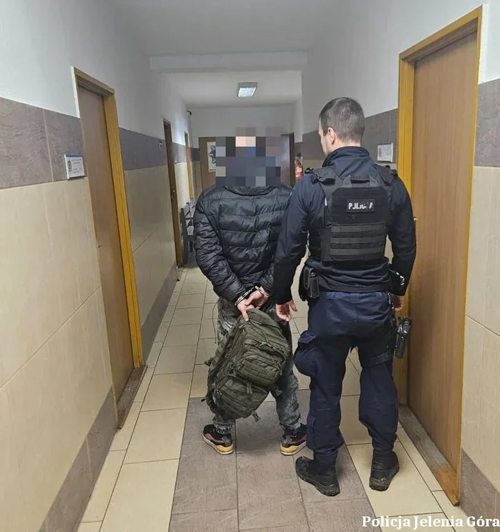 Recydywista w Jeleniej Górze zabrał rower - policja odzyskała jednoślad po analizie monitoringu