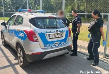 Sam ukradł Opla, potem zadzwonił na policję. 21-latek zatrzymany