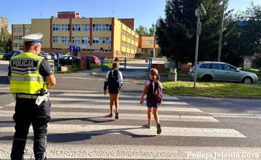Wrzesień pod policyjną kontrolą. Policjanci ruszają pod szkoły