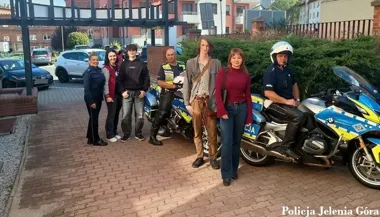 Jedno spotkanie, trzy obszary ryzyka. Policjanci ostrzegli studentów