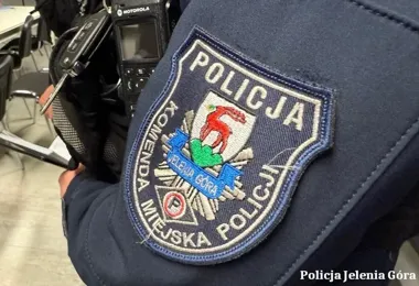 Policja wyłapała kradziony samochód i nietrzeźwych kierowców w Jeleniej Górze