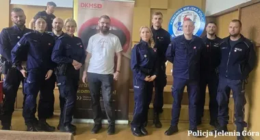 38 osób dołączyło do bazy, a w Jeleniej Górze chodziło o życie i szansę